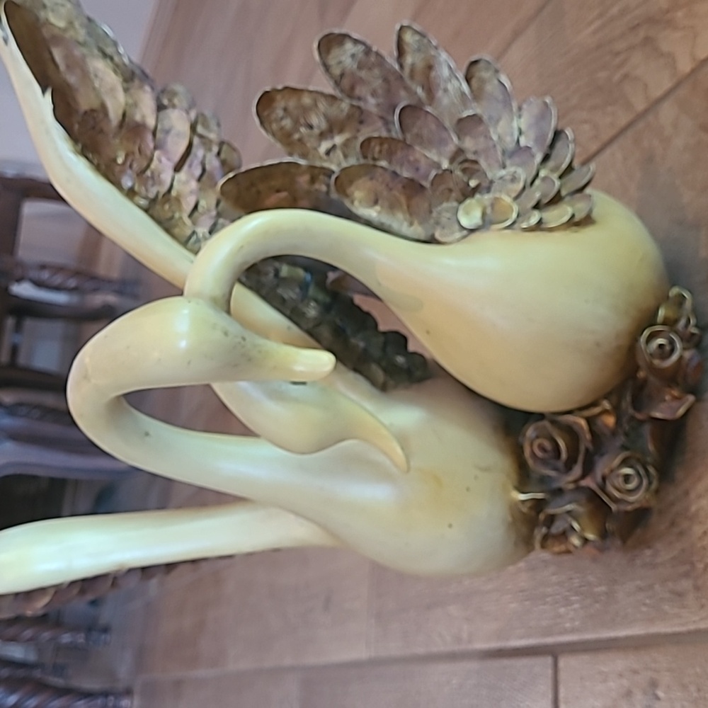 Vintage Swan Large Sculpture Candle Holder Rare Decor Love Birds Beautiful - Picture 9 of 16